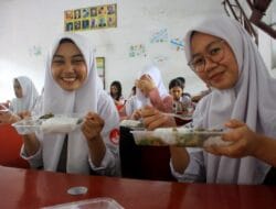 Program Makan Bergizi Gratis di SMKN 6 Medan Dibagi 2 Sesi