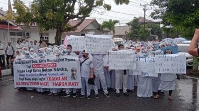Ribuan Nakes Aceh Selatan Unjuk Rasa, Minta Diangkat Jadi PPPK