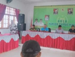 Rapat Saluran Air Perusahaan Sawit Buntu, Warga Kecewa Camat Hinai tak Hadir