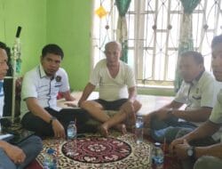 Usai HPN, PWI Madina Kunjungi Sesepuh Wartawan Iskandar Hasibuan yang Sakit