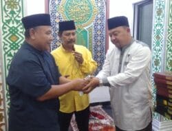 Safari Ramadan di Binjai Barat, Golkar Salurkan Bantuan ke BKM Al-Burhan