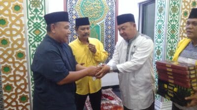 Safari Ramadan di Binjai Barat, Golkar Salurkan Bantuan ke BKM Al-Burhan