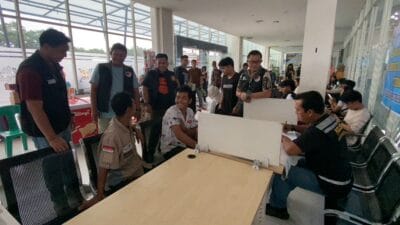 Polrestabes Medan Tes Urine Awak Angkutan Lebaran