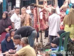 H-1 Lebaran, Harga Daging di Pasar Sinunukan Tembus Rp170.000 per Kg, Lemang Rp60.000 per Batang