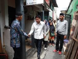 Ricky Anthony Bantu Korban Kebakaran di Brandan Barat