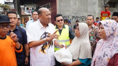 Ondim Janji Bantu Bangun Kembali Rumah Korban Kebakaran di Brandan Barat