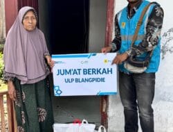 PLN Blangpidie Salurkan Paket Sembako Door to Door ke Fakir Miskin di Abdya