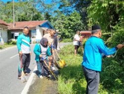 Program Jumat Bersih di Panyabungan Timur, Camat: Kebersihan Sebagian dari Iman