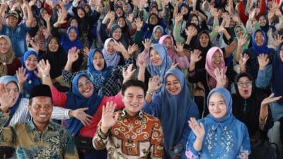 2 Legislator Muda dari Partai NasDem Kinjungi Desa Jati Sari di Langkat