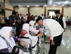 195 Jemaah Calhaj Madina Bertolak ke Tanah Suci Makkah