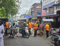 Polres Langkat Gelar Bakti Sosial di Pasar Stabat, Sambut Hari Bhayangkara ke-79