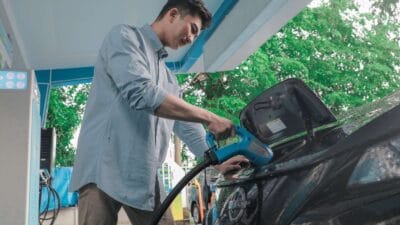PLN UID Sumut Catat Lonjakan 40 Persen Penggunaan SPKLU Selama Libur Iduladha 2025