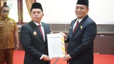 Bupati Lantik Panguhum Nasution Jadi Pj Sekda Palas