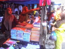 Jelang Masuk Sekolah, Toko Buku dan Alat Tulis Mulai Dibanjiri Pembeli