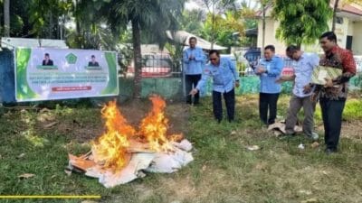Kemenag Deli Serdang Musnahkan Ribuan Dokumen Nikah Kedaluwarsa