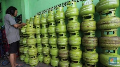 Kalangan Emak-emak Keluhkan Harga Elpiji 3 kg Melonjak di Atas HET, Pengawas Kurang Efektif
