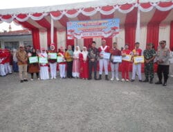 Bupati Aceh Selatan Serahkan Hadiah Gerak Jalan Indah kepada Pemenang Lomba