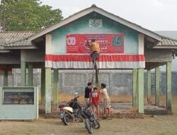 Rakyat Penunggu Kampung Tanjung Mulia Bersiap Rayakan HUT ke-80 RI di Balai Adat Afnawi Nuh