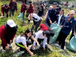 Kajari Samosir Peringati HUT ke-80 RI dengan Aksi Bersih-Bersih di Waterfront City