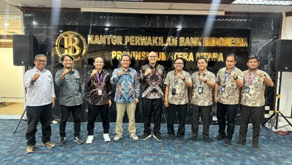 Pewarta Foto Indonesia (PFI) Medan Kunjungi Bank Indonesia