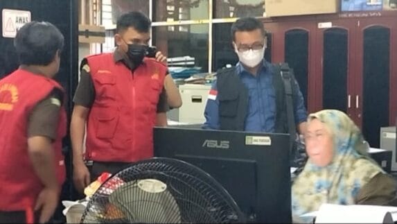 Kantor Disdik Langkat Digeledah