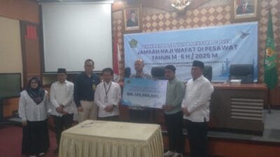 PT Garuda Serahkan Santunan Extra Cover Jamaah Haji di Aula Kanwil Kemenag Provsu