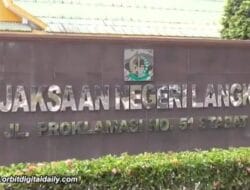 Dugaan Korupsi Pengadaan Smartboard, Puluhan Saksi Diperiksa Kejari Langkat