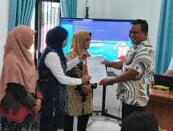 Diskominfo Siantar Serahkan 19 Website Puskesmas