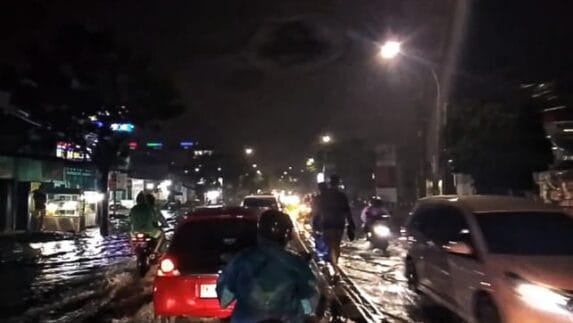 Diguyur Hujan Deras, Beberapa Kawasan di Medan Tergenang