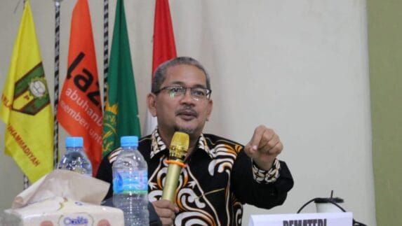 Menanti Keterangan Sang Gubernur di Persidangan Tipikor