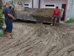 Warga Jalan Benteng Rengas Pulau Berharap Pemko Medan Perbaiki Jalan Rusak Parah