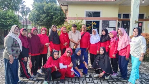 Minggu Ceria, Senam Lansia Surya Senja Jadi Sarana Kebugaran dan Kekompakan