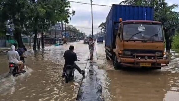 Sungai Meluap, Medan Labuhan Terendam
