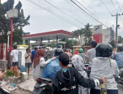 Antrean BBM Berlanjut