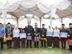 HUT Aceh Selatan ke 69, Bupati Serahkan Santunan