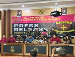Kejari Langkat Tetapkan 2 Tersangka Kasus Smartboard, Eks Kadisdik Masuk Perkara Lain