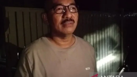 Usut Tuntas Kebakaran Rumah Hakim Khamozaro Waruwu