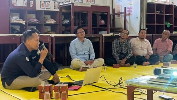 Plt Humas Polres Labuhanbatu Narasumber di POMG SDIT Robbani