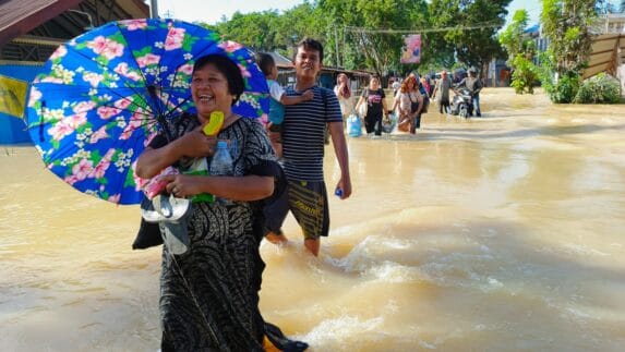 Ricky Anthony Desak Pemerintah Gelontorkan Bahan Pangan ke Pelosok Terdampak Bencana
