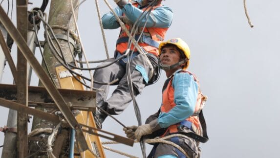Upaya Pemulihan PLN Berhasil Tembus Sibolga Julu, Listrik Sibolga Berangsur Pulih