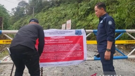 Menteri LH Hentikan Aktivitas Seluruh Perusahaan di Hulu DAS Batang Toru