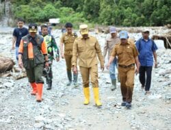 Bupati Madina Kunjungi Desa Batahan Yang Sempat Terisolir