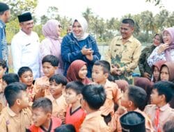 Wabup Atika Sambangi Warga Pulau Tamang Terdampak Angin Kencang