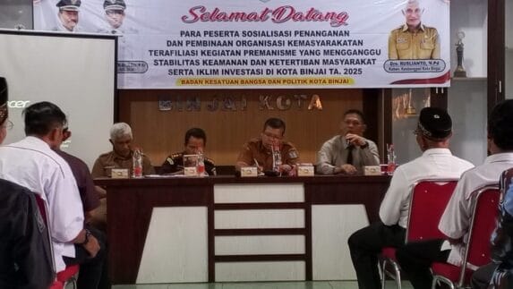Kesbangpol Binjai Gelar Sosialisasi Penanganan dan Pembinaan Ormas Terafiliasi Premanisme Tahun 2025