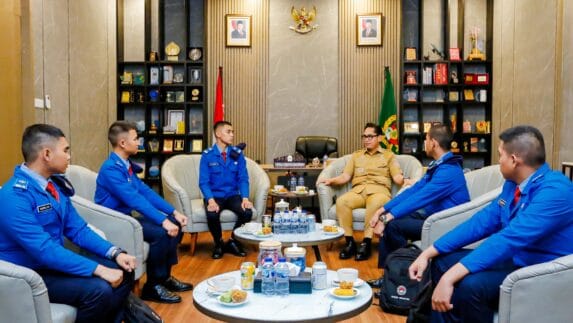 Dikunjungi Siswa SMA Taruna Nusantara, Rico Waas Bagikan Pengalaman Hidup dan Sampaikan Pesan Motivasi