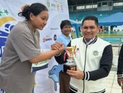 Beaver Swimming Club Juara Umum Kejuaraan Renang Piala Rektor Unimed