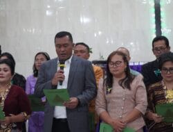 Natal Keluarga Besar SMA Negeri 2 Balige: Allah Hadir Menyelamatkan Keluarga