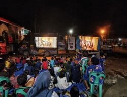 Pemprov Sumut Hadirkan Tawa di Pengungsian, Relawan dan Warga Tapsel Nobar Film Agak Laen