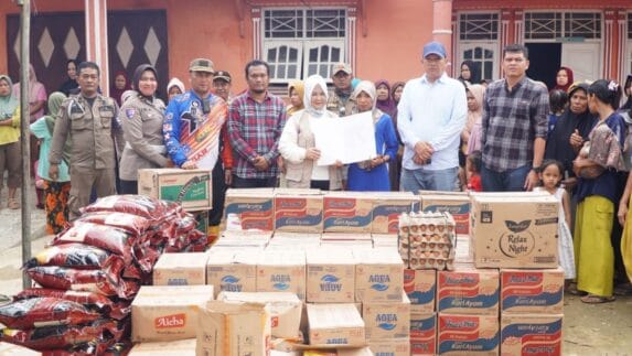 Pemkab Langkat Salurkan Bantuan Warga Terdampak Banjir di Salahaji Pematang Jaya