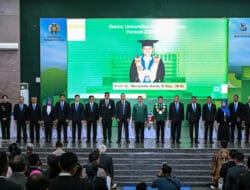 Pelantikan Rektor USU, Bobby Nasution Titipkan Nasib Mahasiswa Korban Bencana ke Wamen PTST